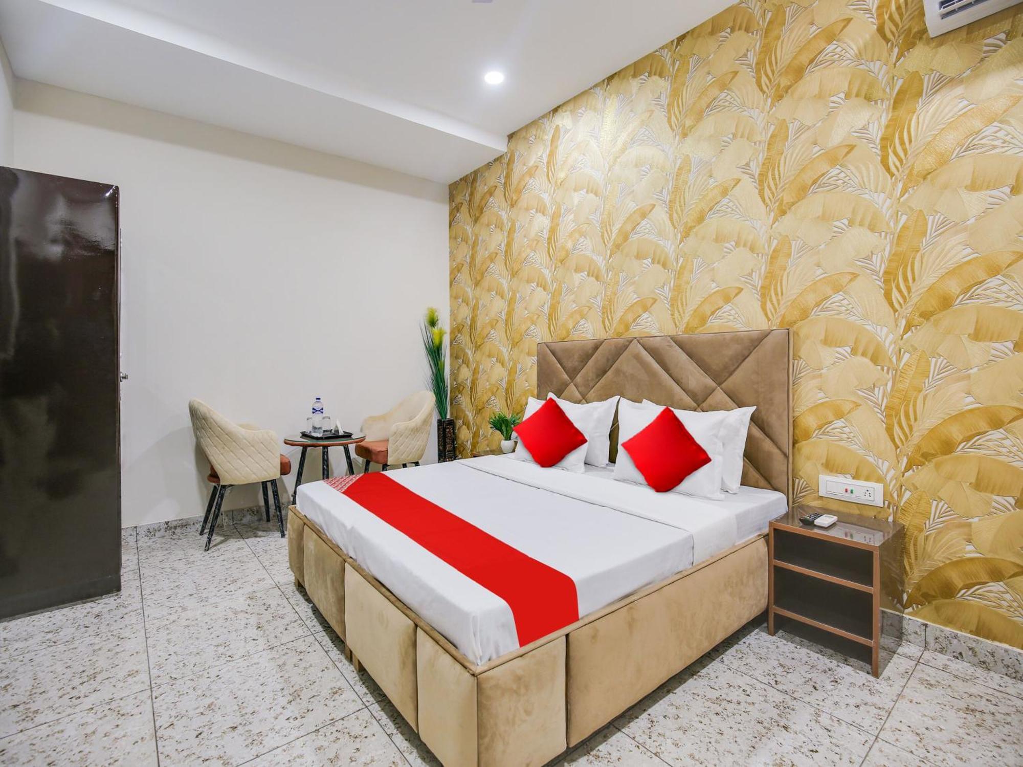 Hotel O Silver Sky Ludhiana Exterior photo